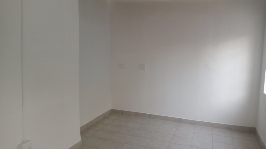 To Let 1 Bedroom Property for Rent in Potchefstroom South North West